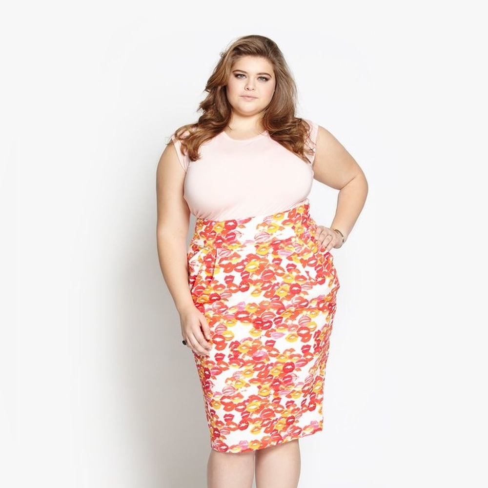 RARE Beth Ditto Lipstick Print Lola Pencil Skirt Like New Size 26